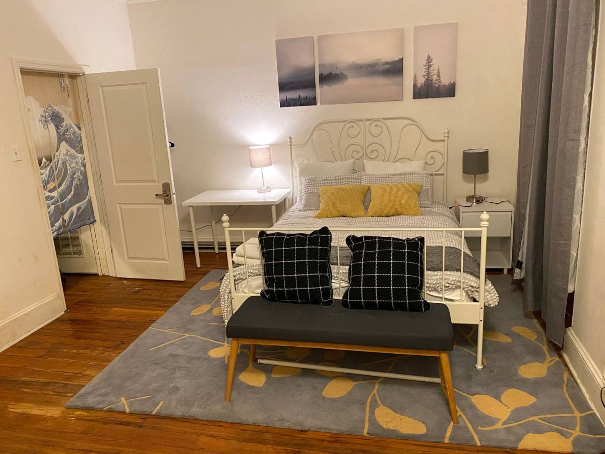 Apartment for rent at 3717 Baring St, Philadelphia, PA 19104