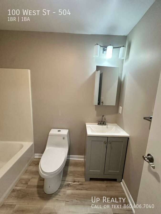 Apartment for rent at 100 W St #504, Vernon Rockville, CT 06066
