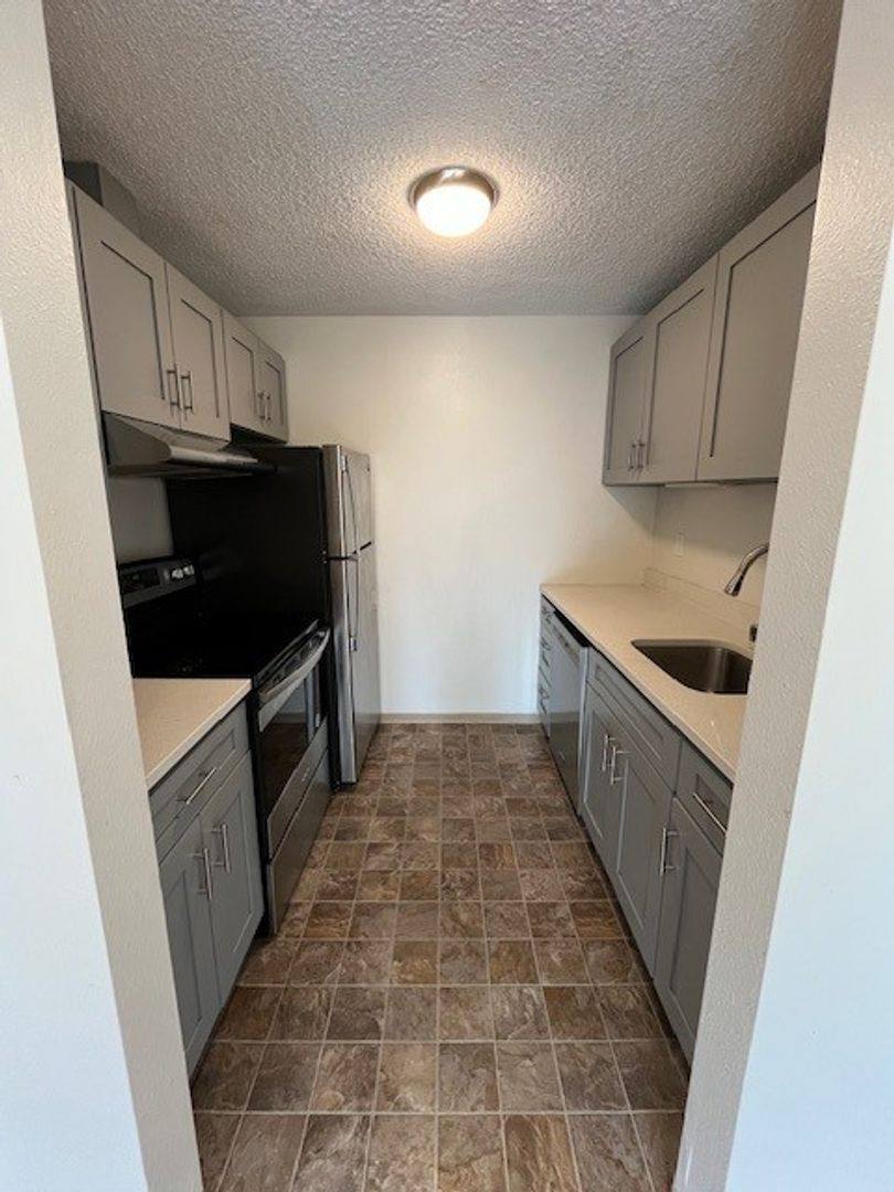 Apartment for rent at 7501 6th Ave NW, Seattle, WA 98117