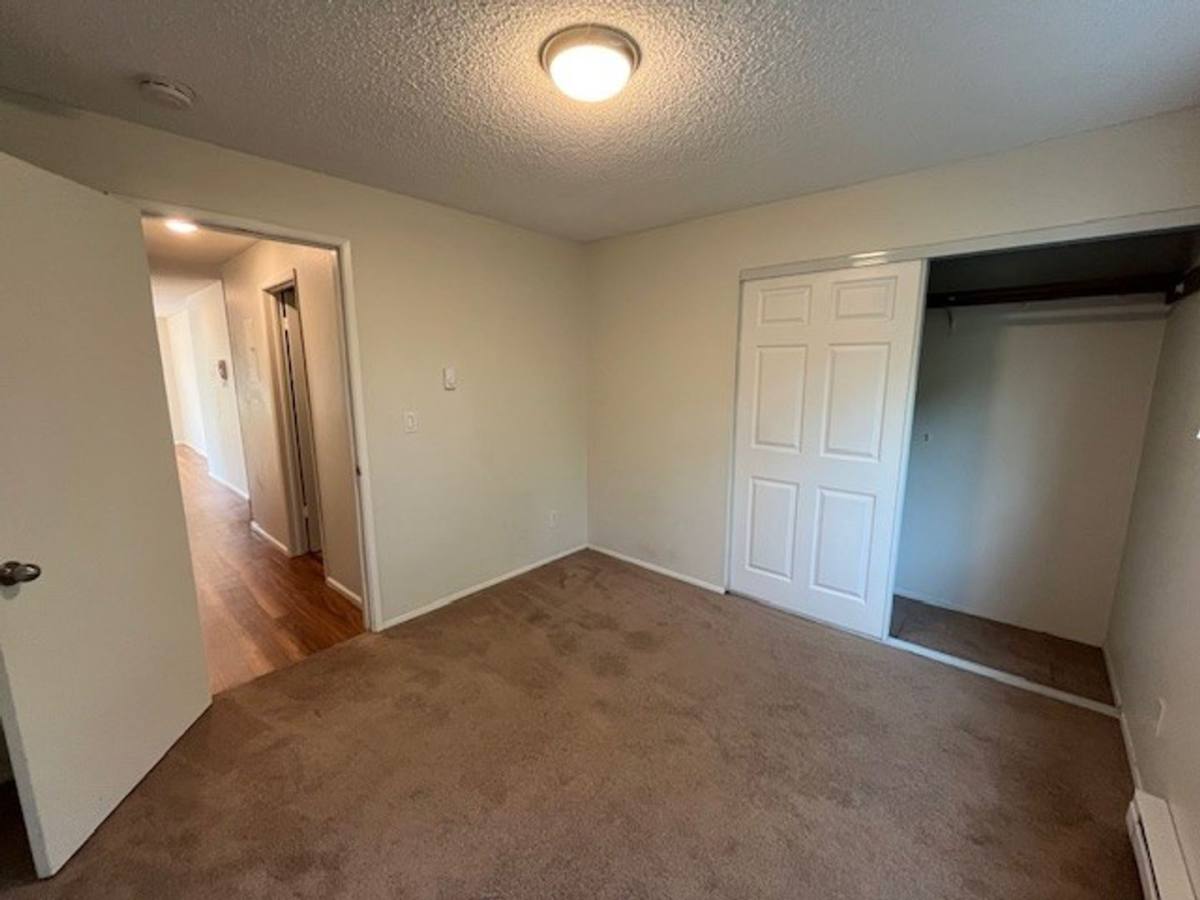 Apartment for rent at 7501 6th Ave NW, Seattle, WA 98117