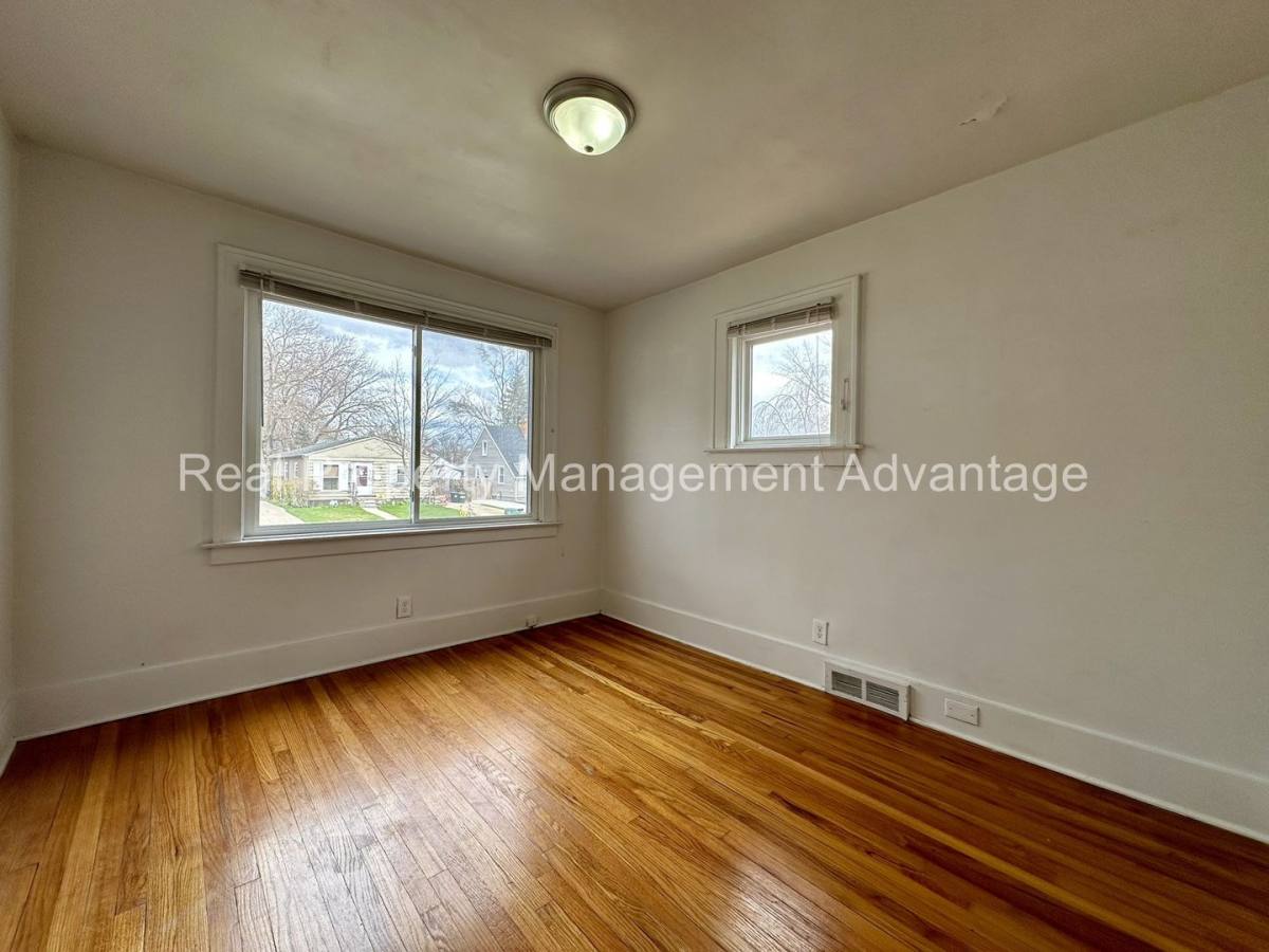 Apartment for rent at 316 Spencer, Ferndale, MI 48220