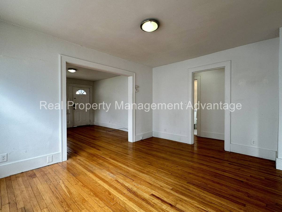 Apartment for rent at 316 Spencer, Ferndale, MI 48220