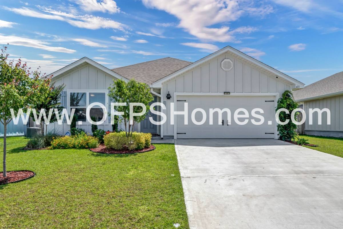 House for rent at 413 Scarborough St, Crestview, FL 32539