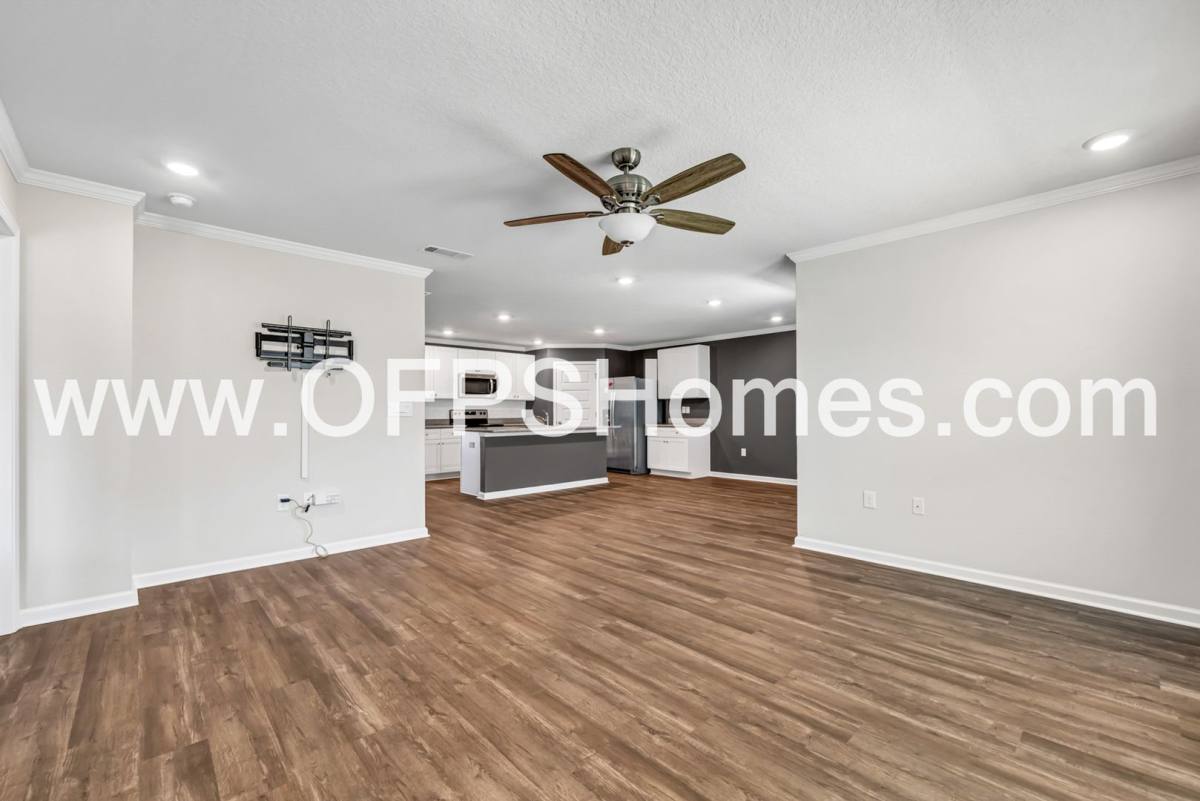 House for rent at 413 Scarborough St, Crestview, FL 32539