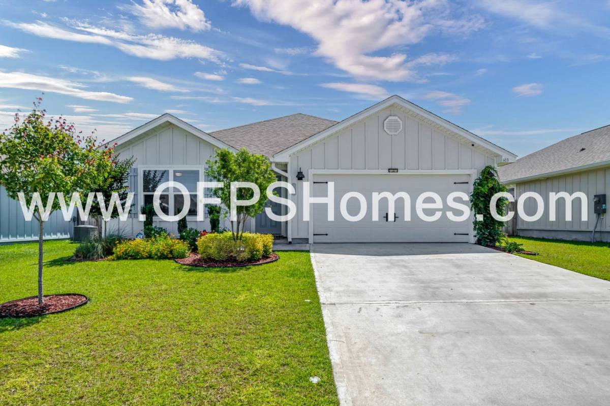 House for rent at 413 Scarborough St, Crestview, FL 32539