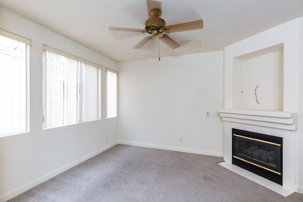 Townhouse for rent at 10935 Caminito Arcada, San Diego, CA 92131