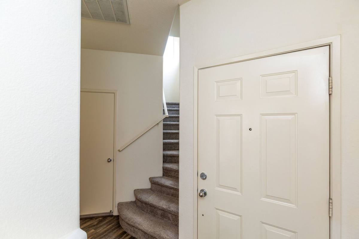 Townhouse for rent at 10935 Caminito Arcada, San Diego, CA 92131