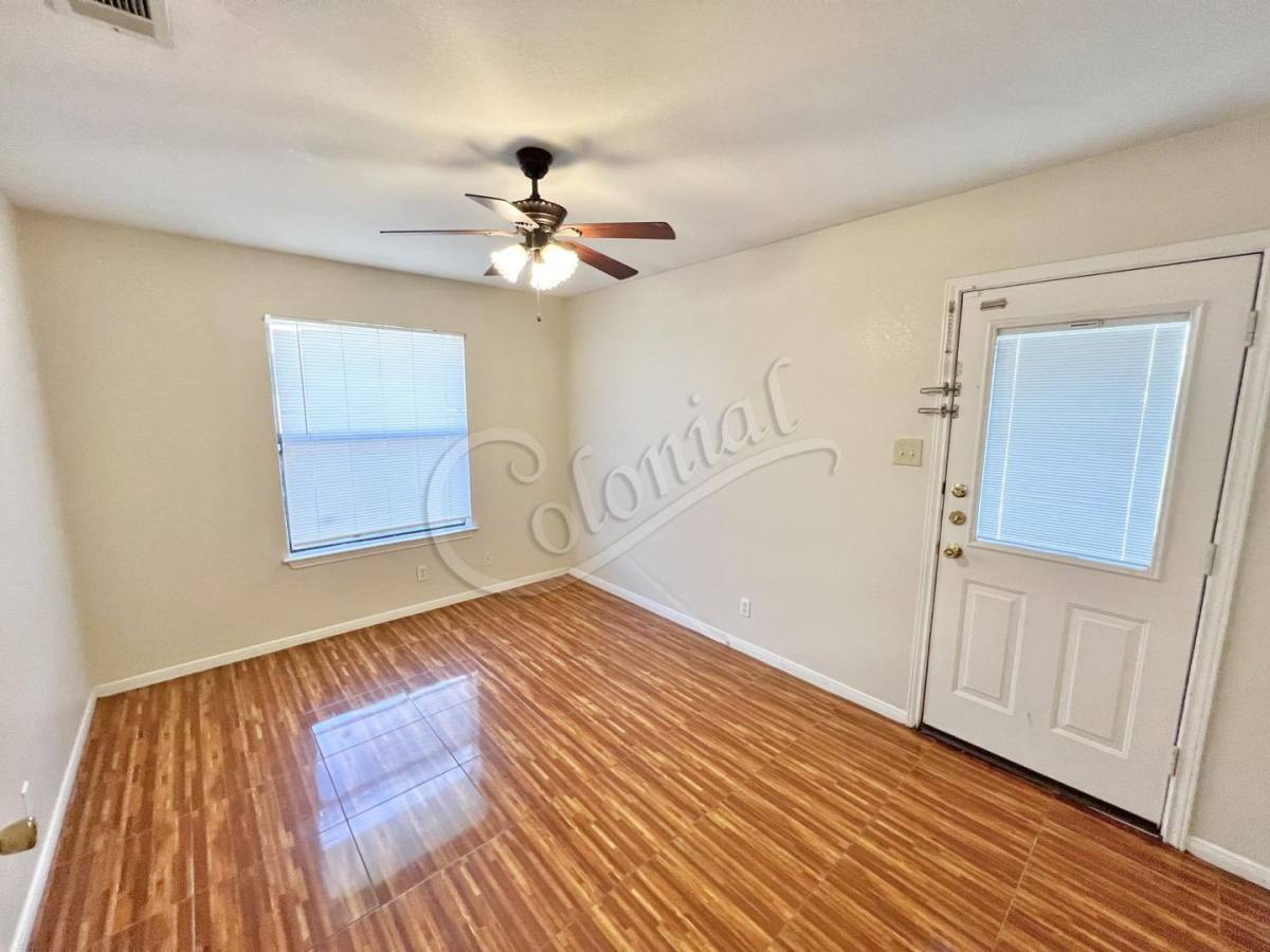 Townhouse for rent at 1004 W Ave, Copperas Cove, TX 76522