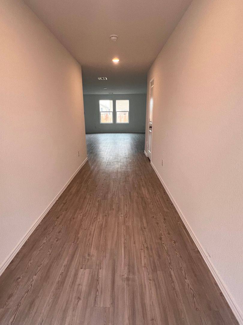House for rent at 5466 Daphne Path, San Antonio, TX 78253