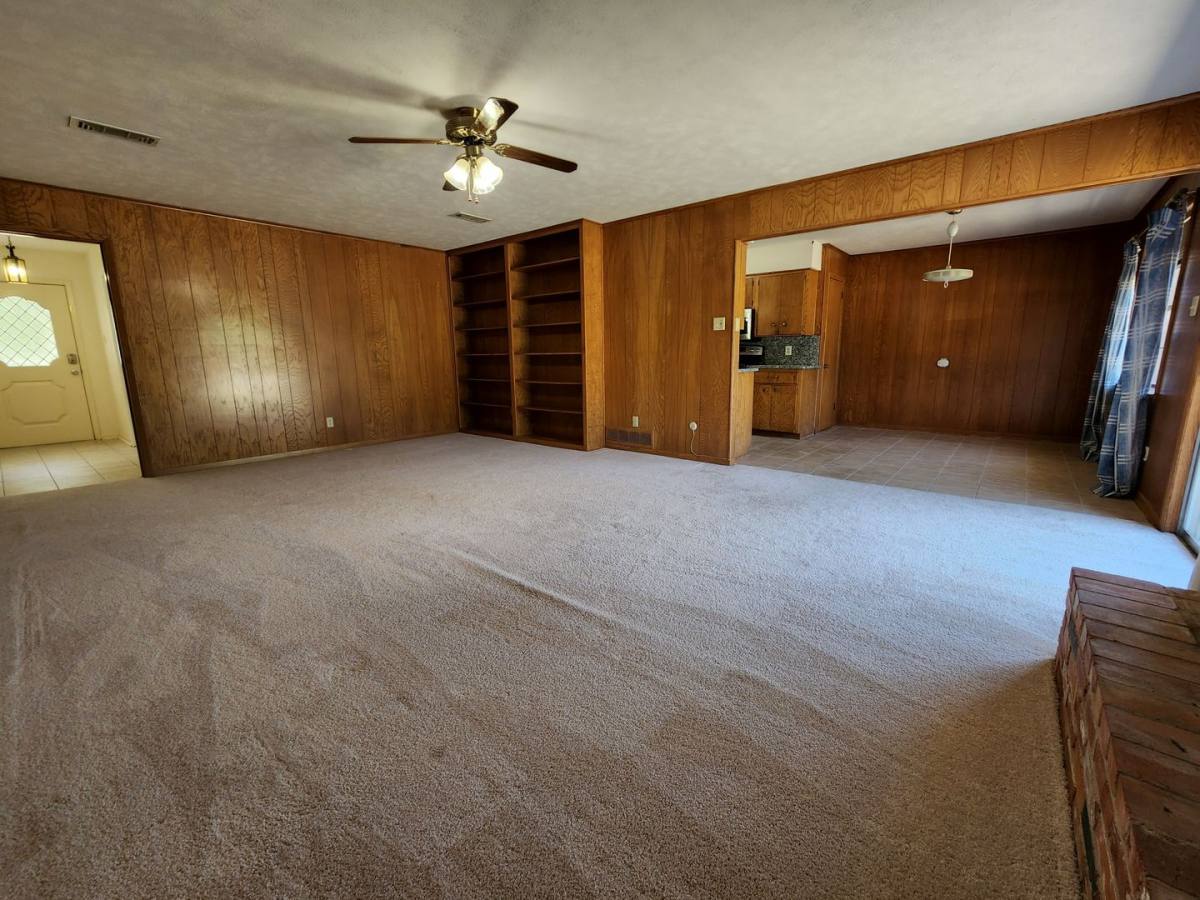 House for rent at 2604 Buckingham Dr, Denton, TX 76209