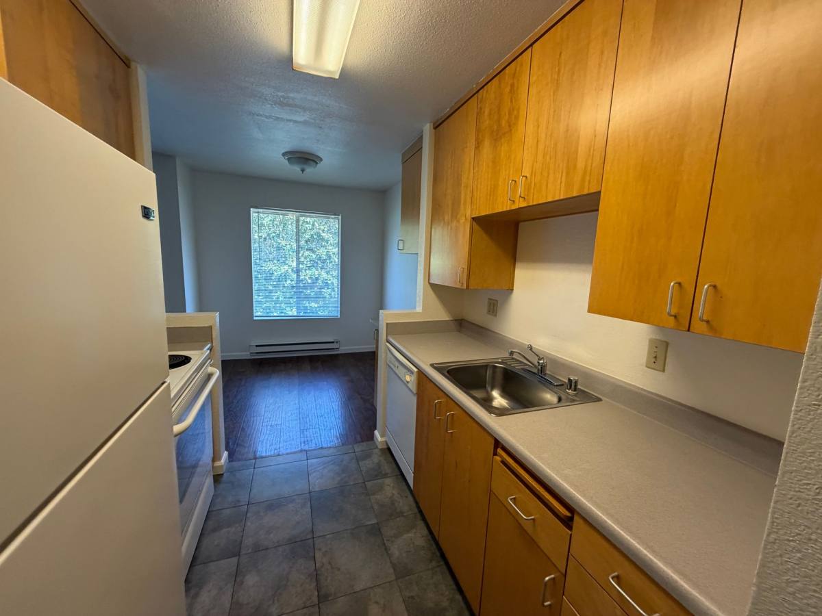 Apartment for rent at 4816 San Pablo Dam Rd, El Sobrante, CA 94803