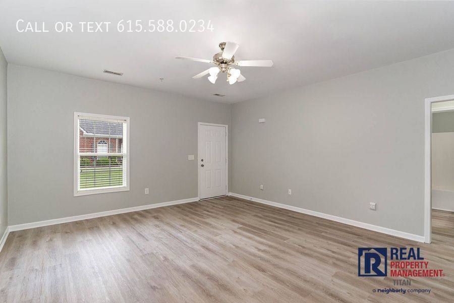 Townhouse for rent at 1004 Briggs Lane, Spring Hill, TN 37174