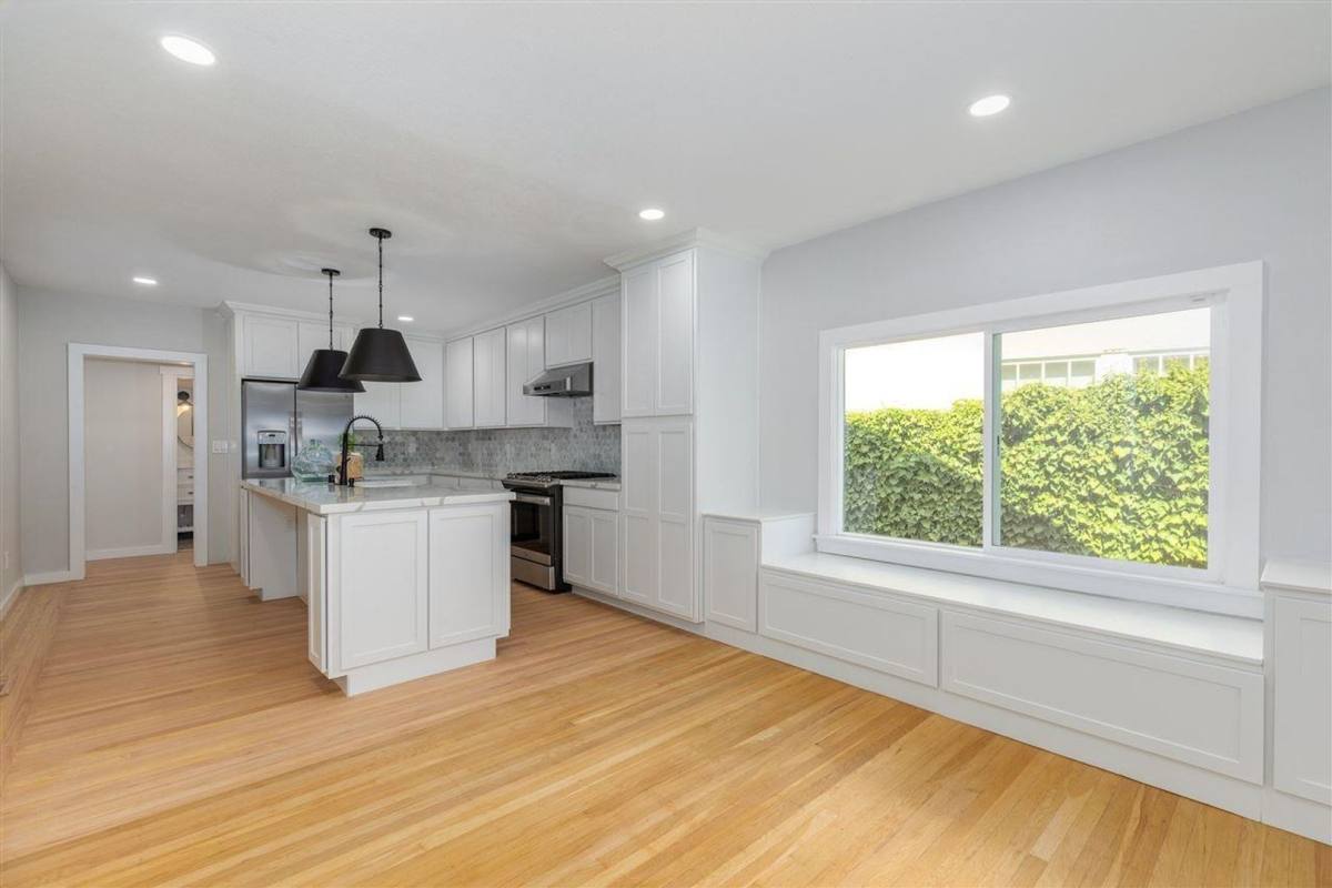 House for rent at 330 Broadmoor, San Leandro, CA 94577