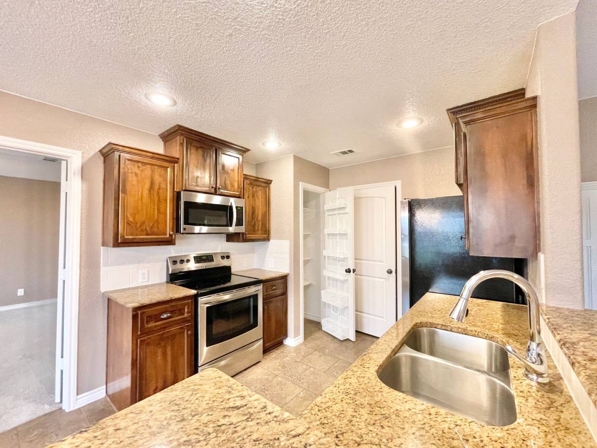 House for rent at 507 W Little Dipper, Killeen, TX 76542