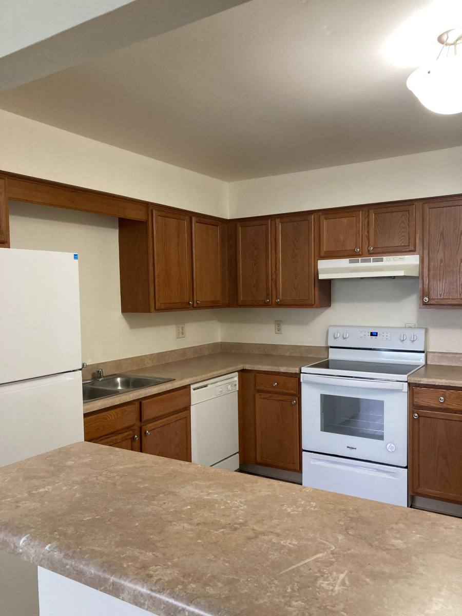 Apartment for rent at 870 W Racine St, Jefferson, WI 53549