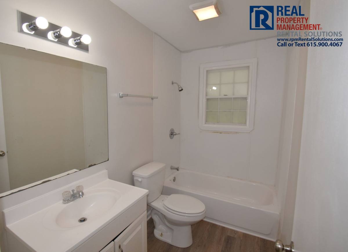 House for rent at 1513 Lakeshore Dr, Murfreesboro, TN 37130