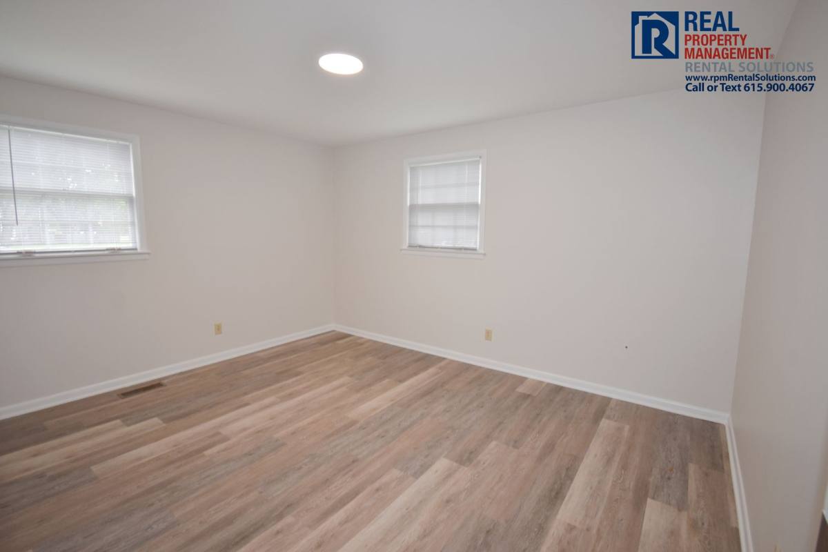 House for rent at 1513 Lakeshore Dr, Murfreesboro, TN 37130