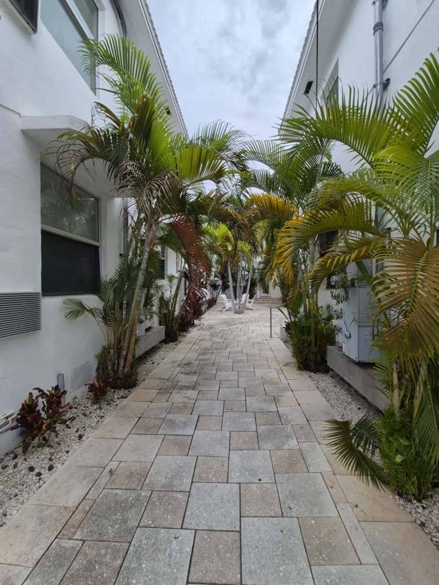 Apartment for rent at 7610 Byron Ave, Miami Beach, FL 33141