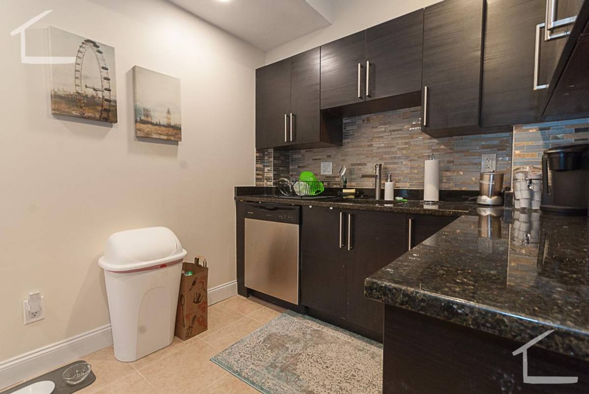 Apartment for rent at 1207 Beacon St #3, Brookline, MA 02446