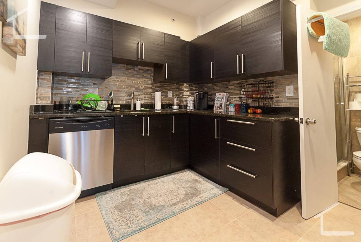 Apartment for rent at 1207 Beacon St #3, Brookline, MA 02446
