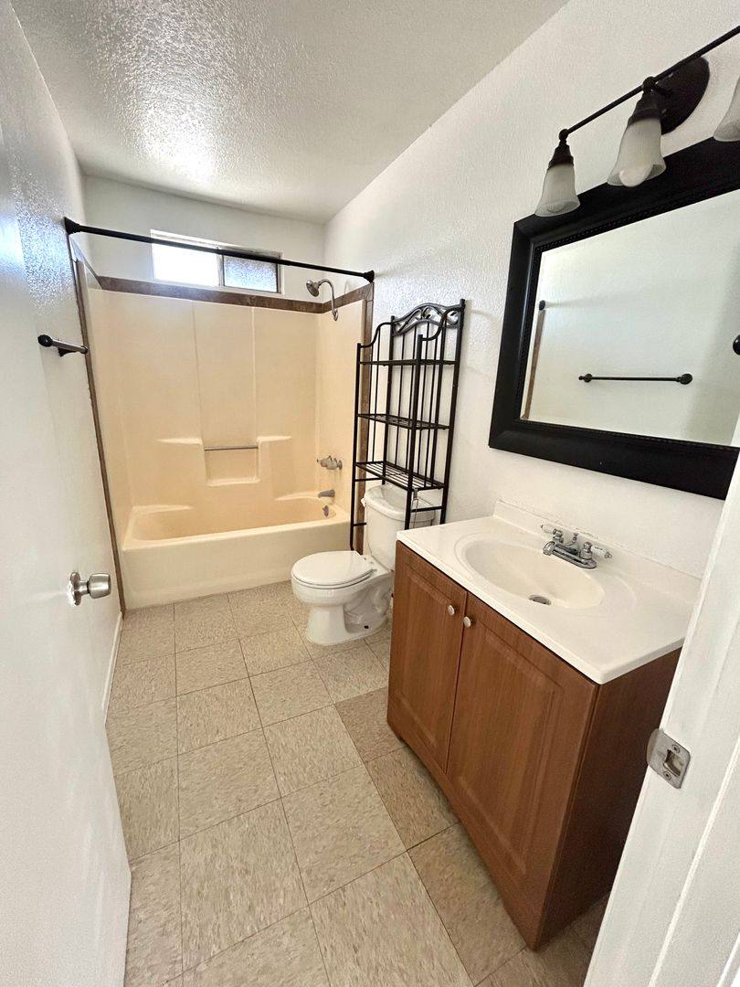 House for rent at 6547 49 Palms Ave, Twentynine Palms, CA 92277