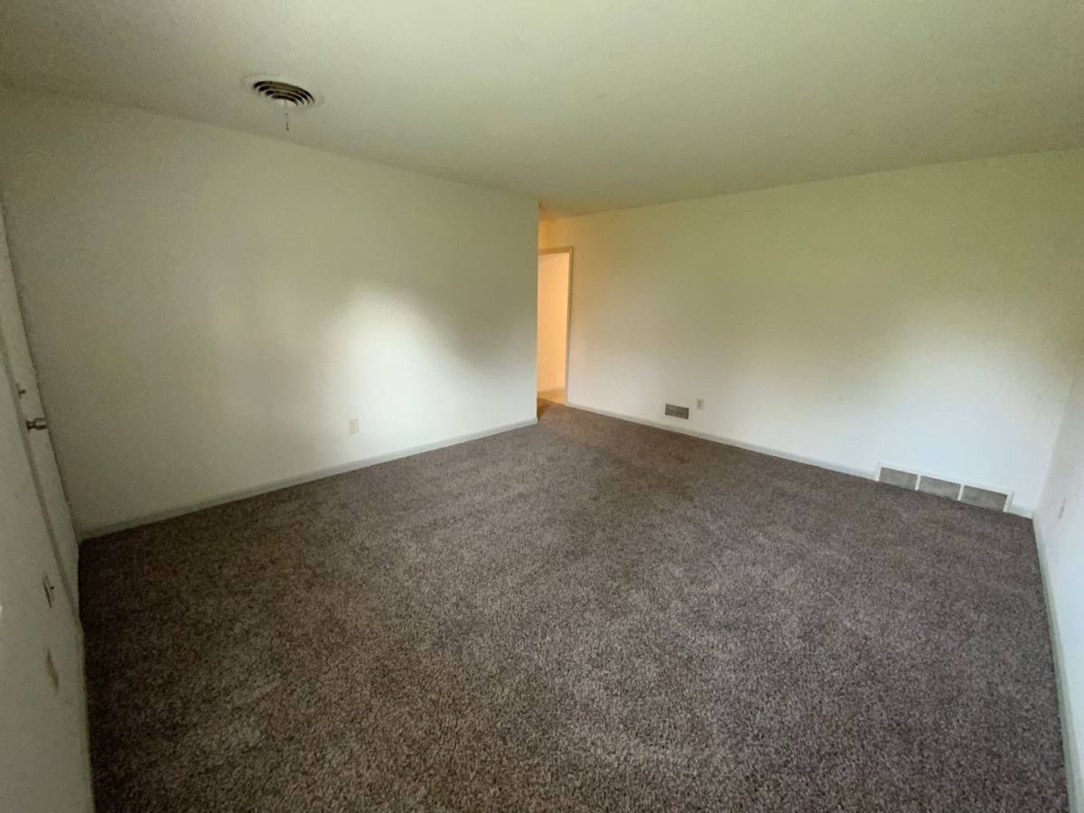 Apartment for rent at 1630 W Amos Dr, Columbia, MO 65203