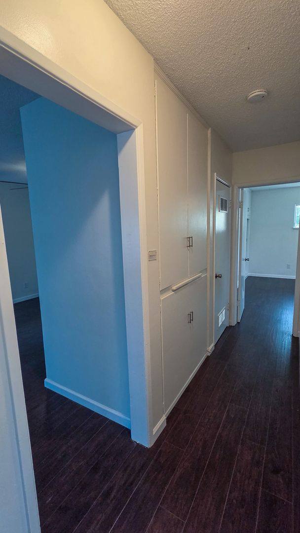 Apartment for rent at 10717 Shire Place, Whittier, CA 90601