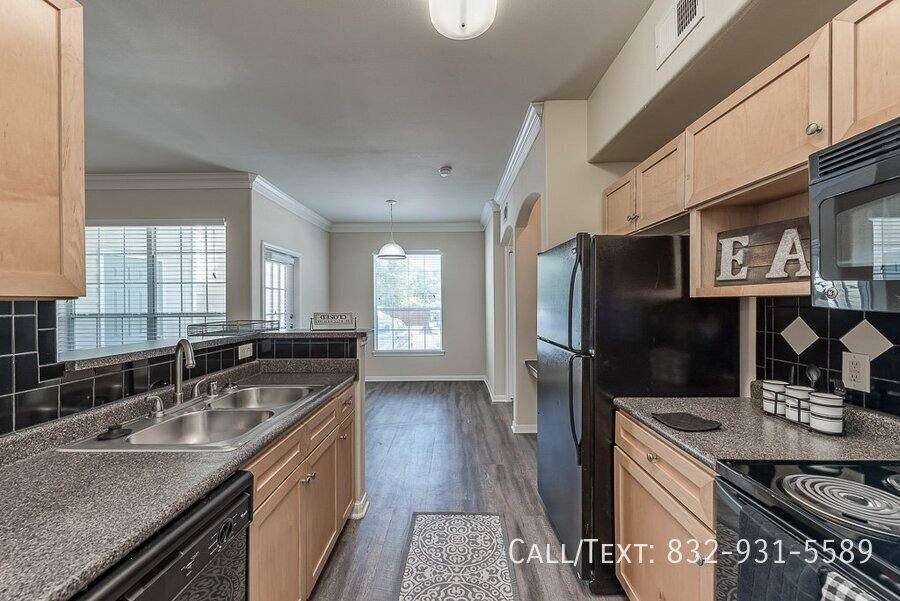 Apartment for rent at 1025 Dulles Ave #SWBE, Stafford, TX 77477
