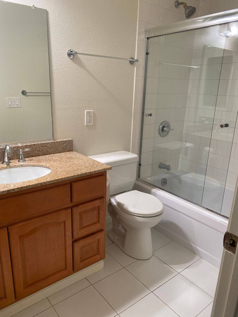 Condo for rent at 551 Jean St, Oakland, CA 94610