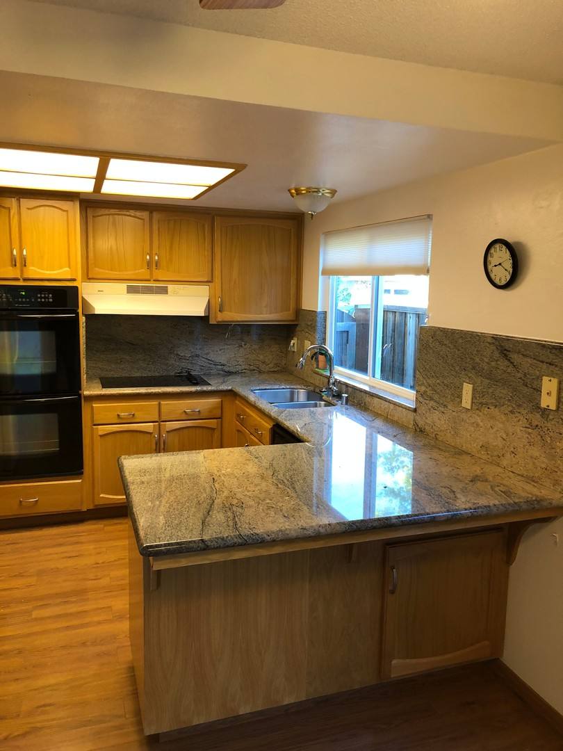 House for rent at 1100 Limeridge Dr, Concord, CA 94518