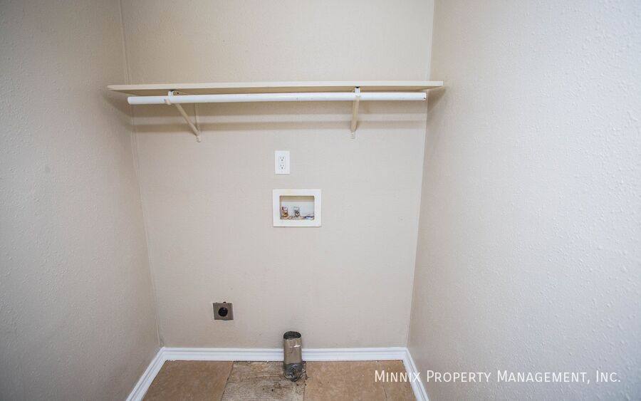 Apartment for rent at 1510 S 9th St #28, Slaton, TX 79364