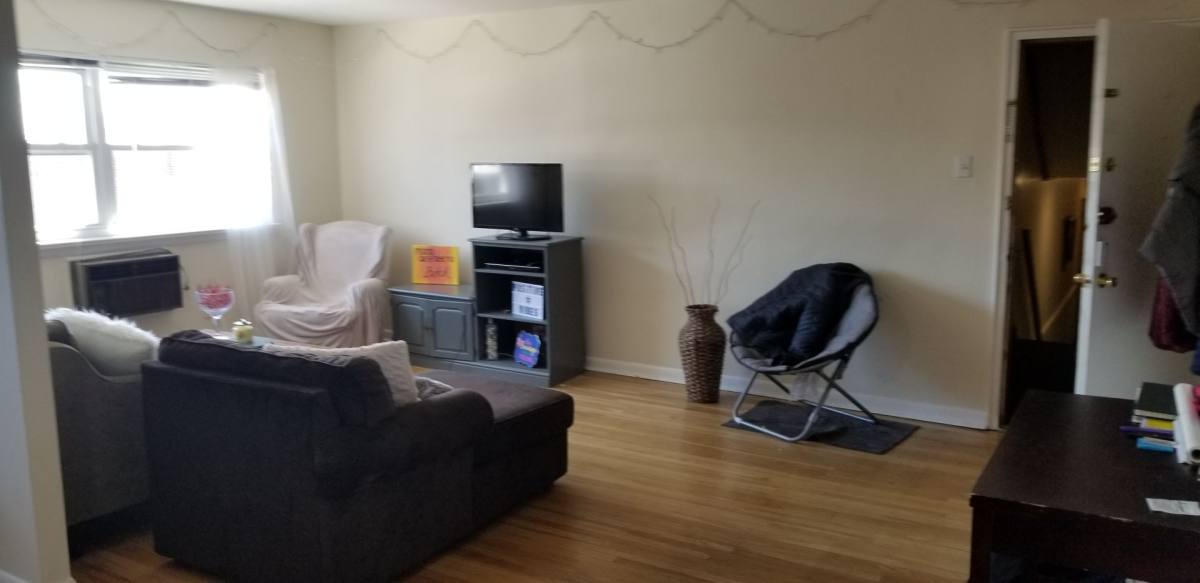 Apartment for rent at 3600 Schoolhouse Lane, Philadelphia, PA 19129