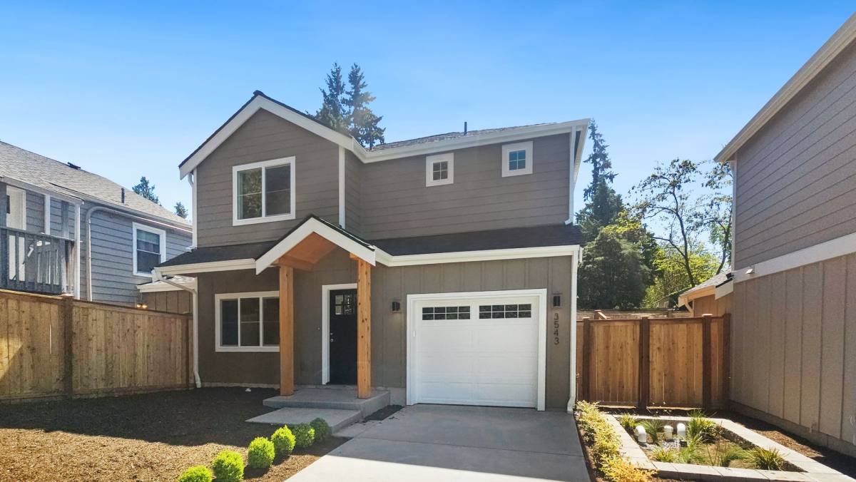 House for rent at 3543 NE 145th St, Seattle, WA 98155