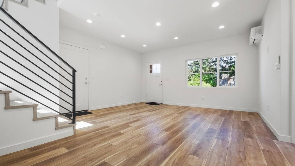 House for rent at 3543 NE 145th St, Seattle, WA 98155