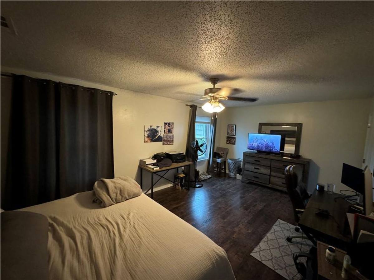 House for rent at 2502 W Megan Dr, Fayetteville, AR 72703