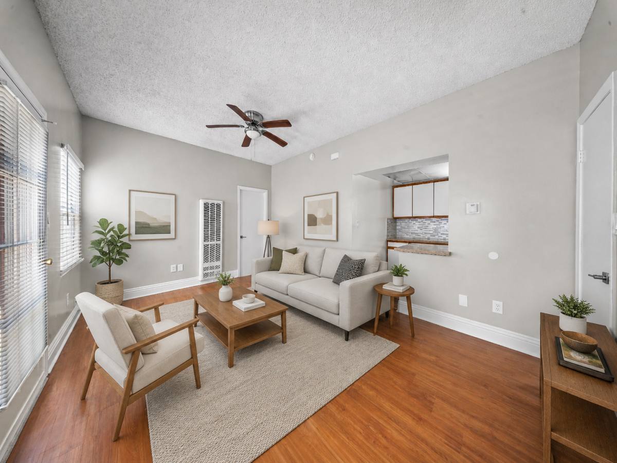 Apartment for rent at 1121 E 3rd St, Long Beach, CA 90802
