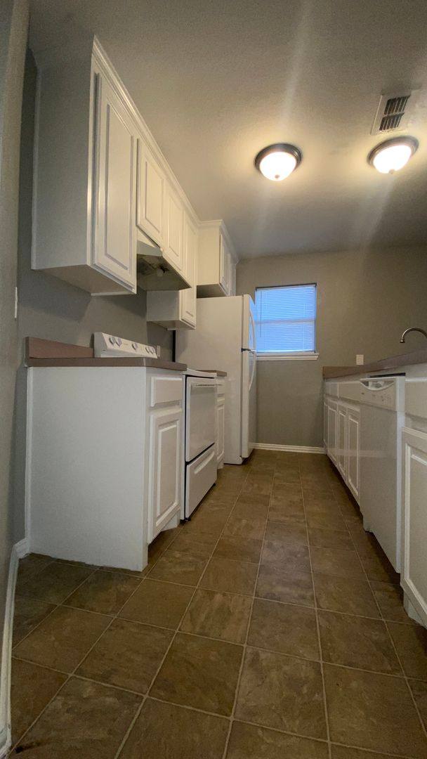 Apartment for rent at 7700 Stanley Court, Joshua, TX 76058