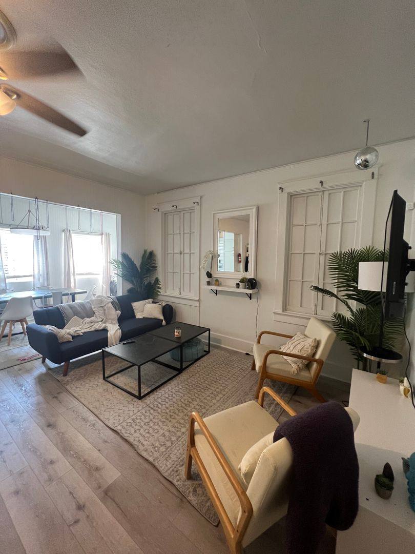 Townhouse for rent at 812- 814 Audubon St, New Orleans, LA 70118