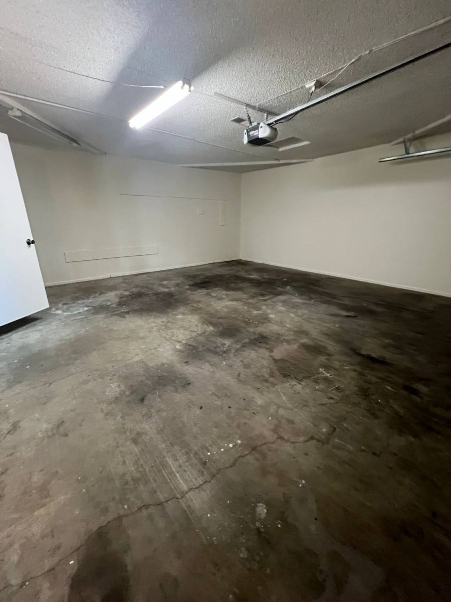 Townhouse for rent at 9145 Audrey St, Riverside, CA 92503
