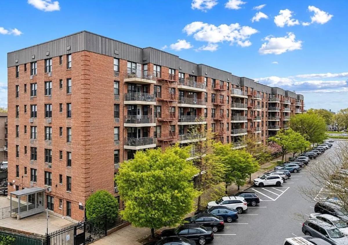 Apartment for rent at 2800 Coyle St, Brooklyn, NY 11235