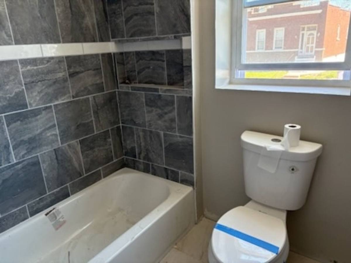 Townhouse for rent at 5200 Von Phul St, Saint Louis, MO 63107