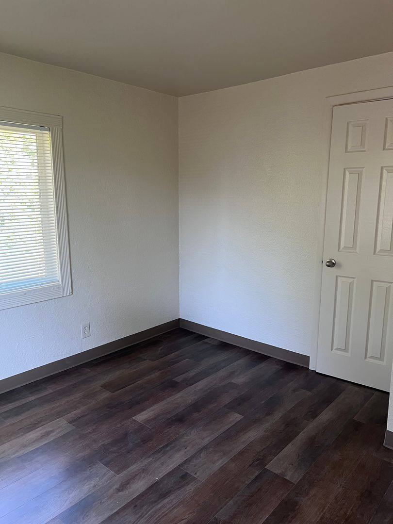 Apartment for rent at 4611 State St, Salem, OR 97301