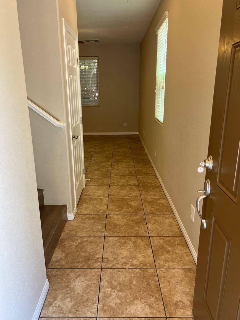 House for rent at 10626 Shiny Skies Dr, Las Vegas, NV 89129