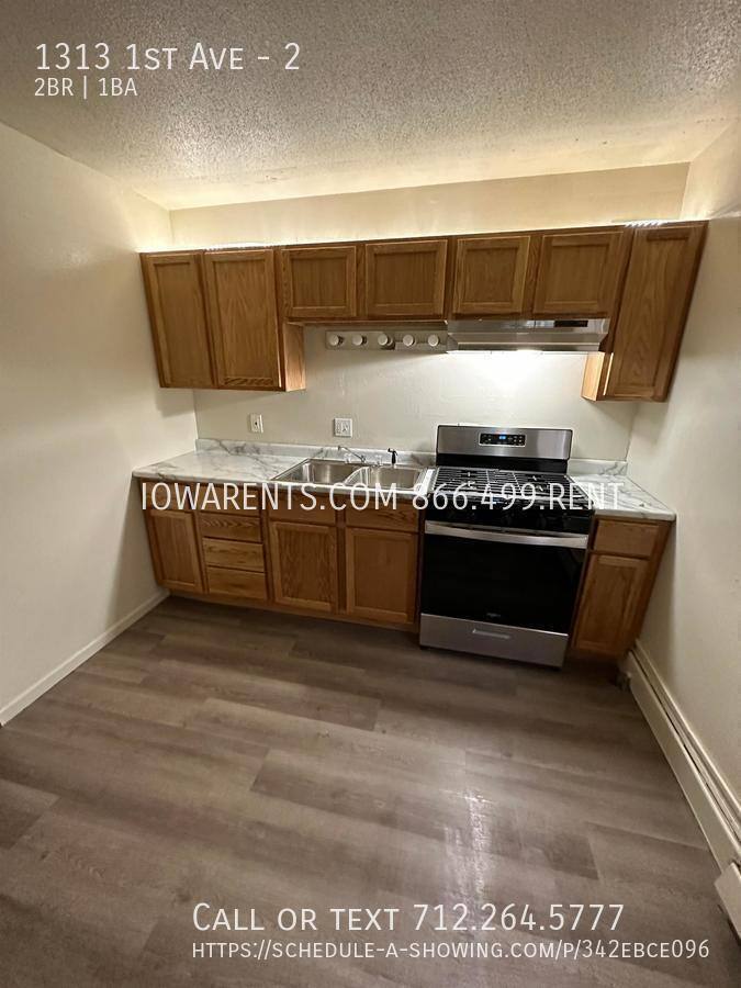 Apartment for rent at 1313 1st Ave #2, Perry, IA 50220