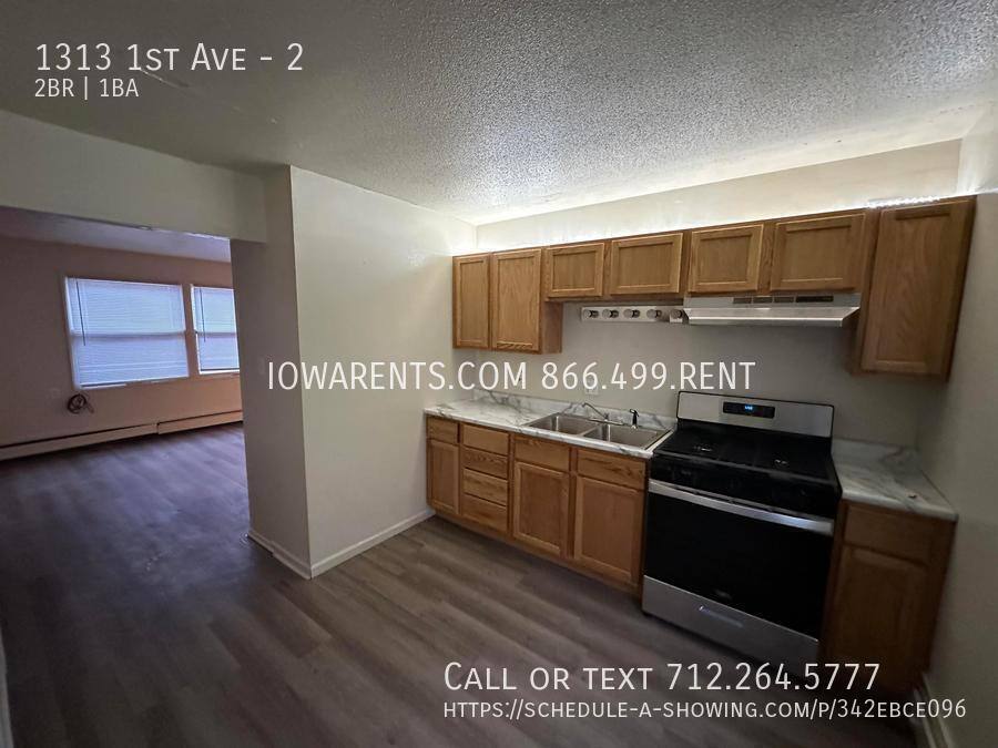 Apartment for rent at 1313 1st Ave #2, Perry, IA 50220