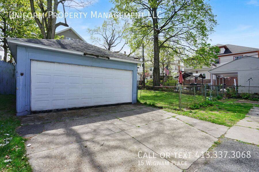 Apartment for rent at 15 Wigwam Place, Springfield, MA 01108
