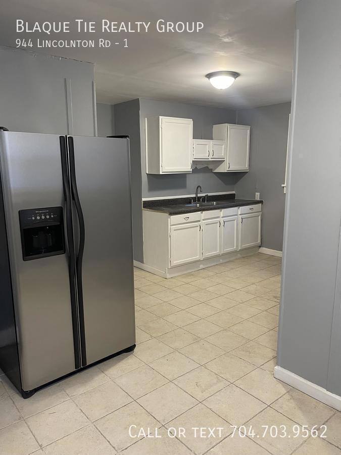 Apartment for rent at 944 Lincolnton Rd #1, Salisbury, NC 28144