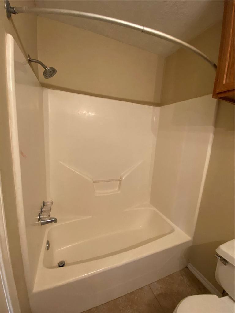 Apartment for rent at 1902 Holleman Dr W, College Station, TX 77840