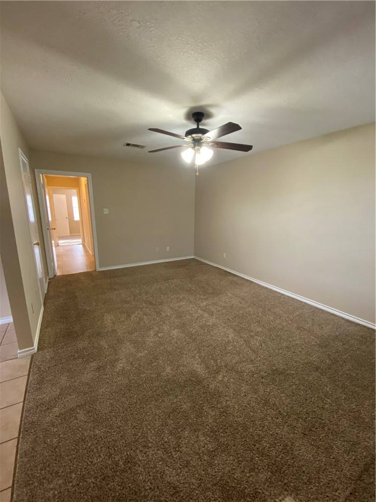 Apartment for rent at 1902 Holleman Dr W, College Station, TX 77840
