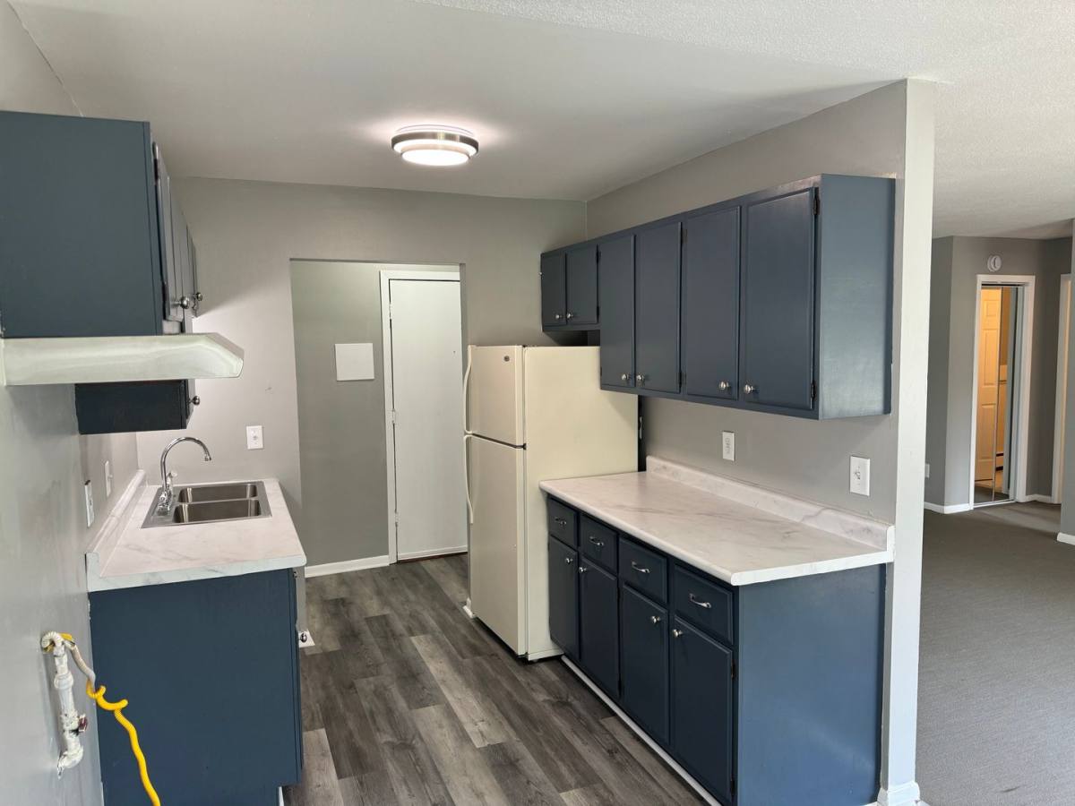 Apartment for rent at 1315 Dowling Ave N, Minneapolis, MN 55412